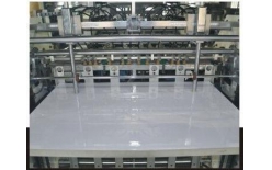 絲網(wǎng)印刷機的主要特點